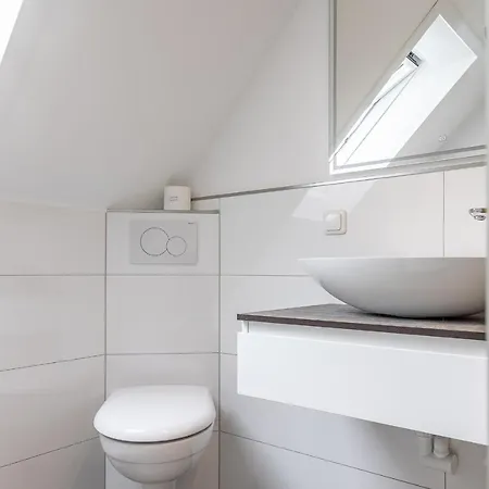 50008 Apartman
